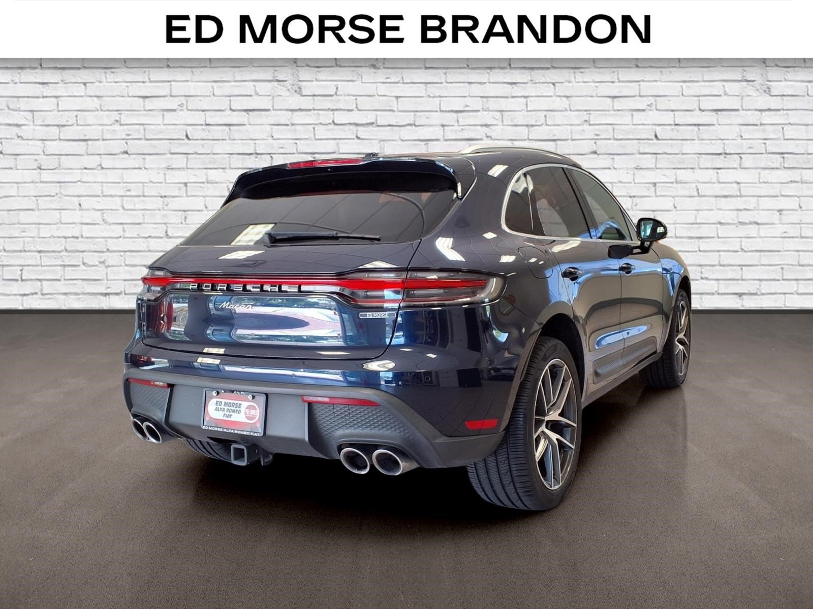 Used 2023 Porsche Macan Turbo AWD/4WD image 5