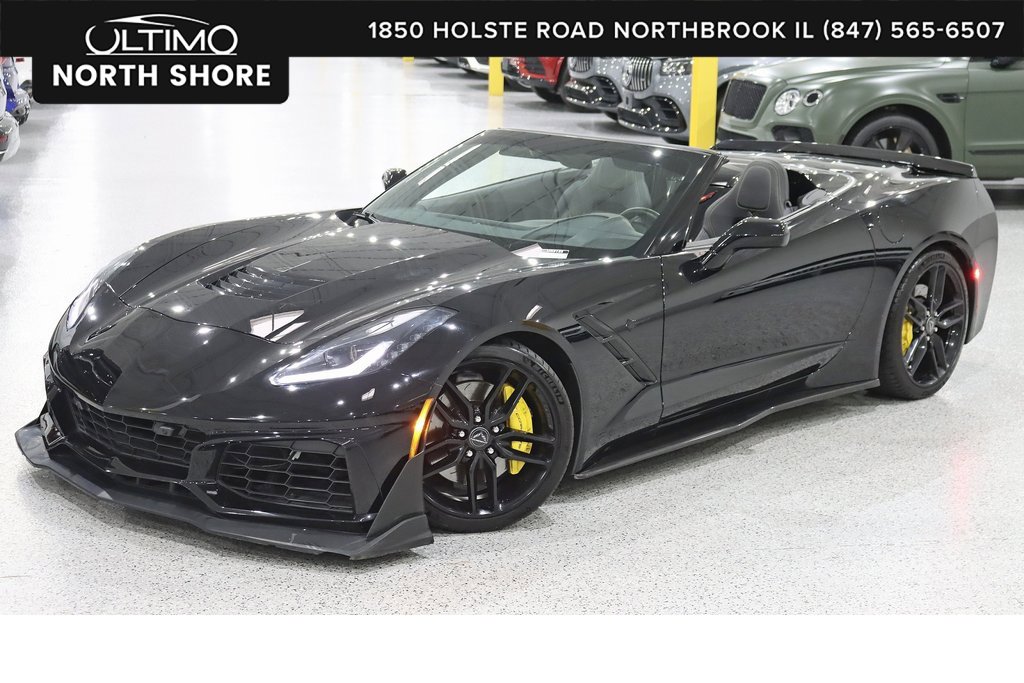 Used 2016 Chevrolet Corvette Stingray Convertible w/ 3LT Preferred Equipment Group image 1