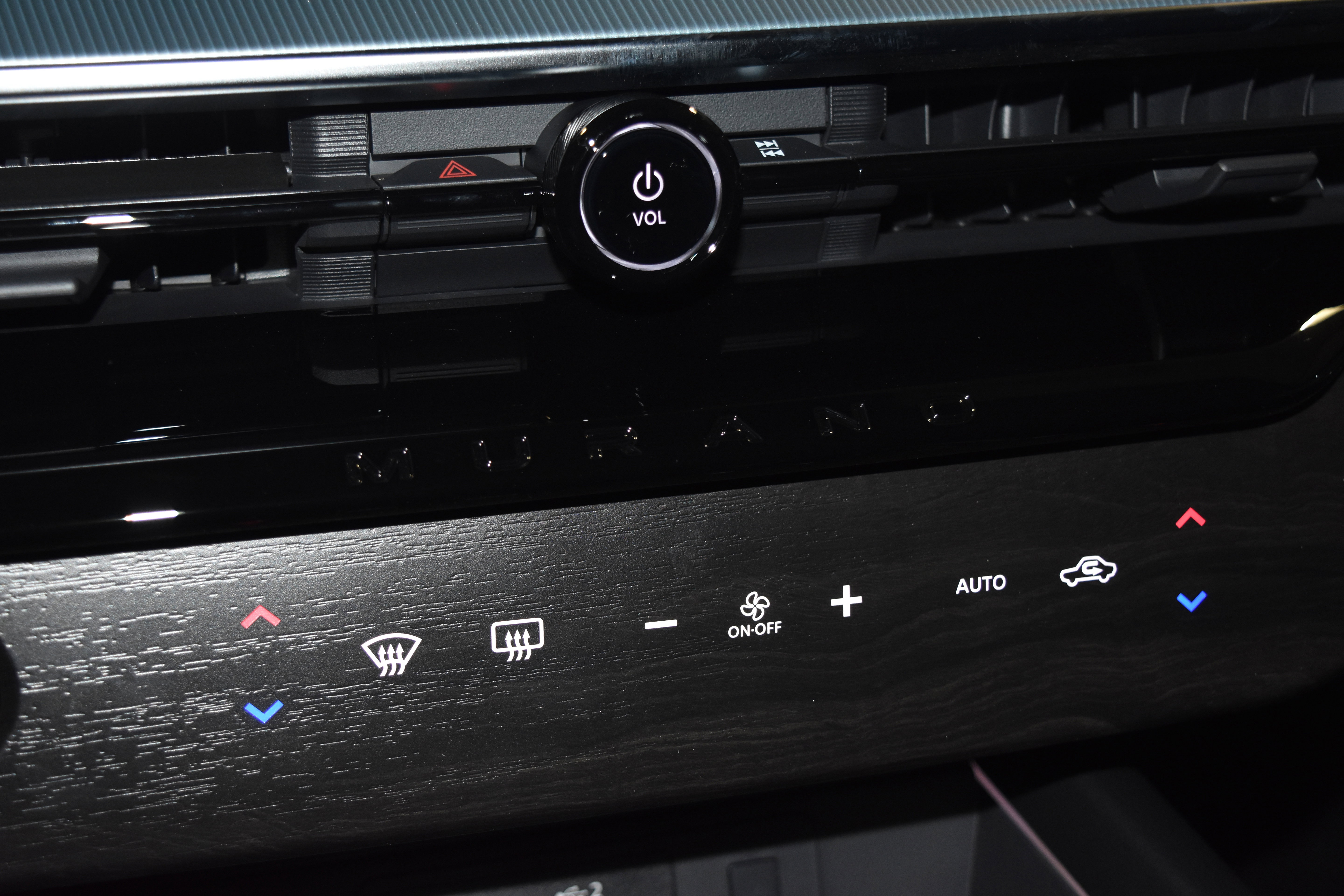 New 2026 Nissan Murano SL image 11