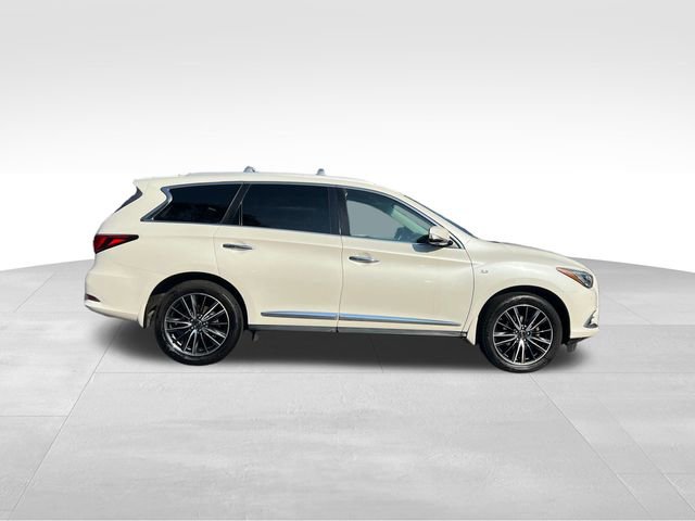 Used 2016 INFINITI QX60 FWD w/ Deluxe Technology Package image 6