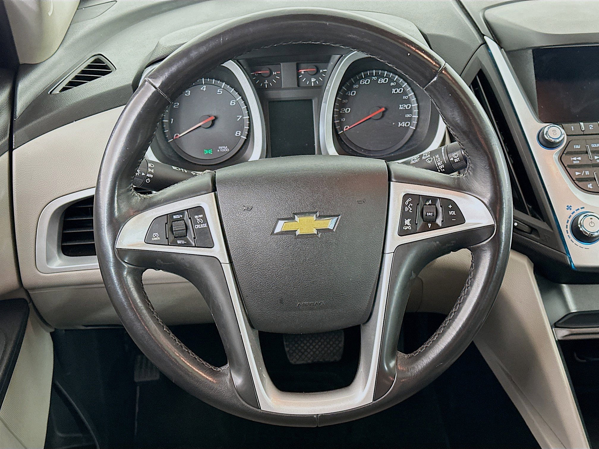 Used 2017 Chevrolet Equinox LT w/ Convenience Package image 18