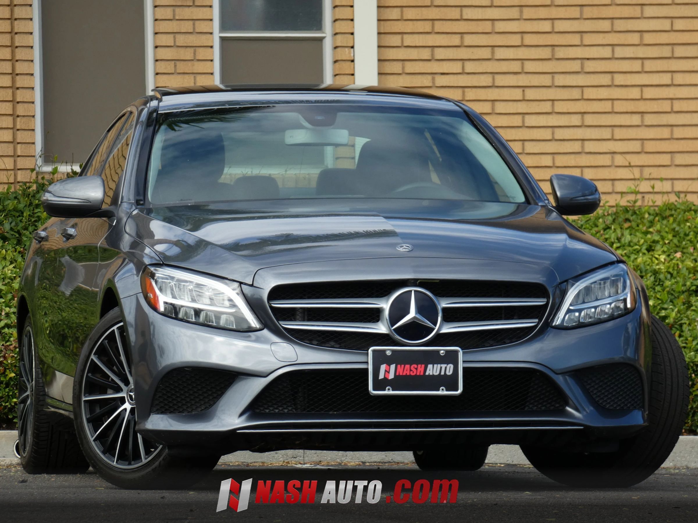 Used 2019 Mercedes-Benz C 300 Sedan image 3