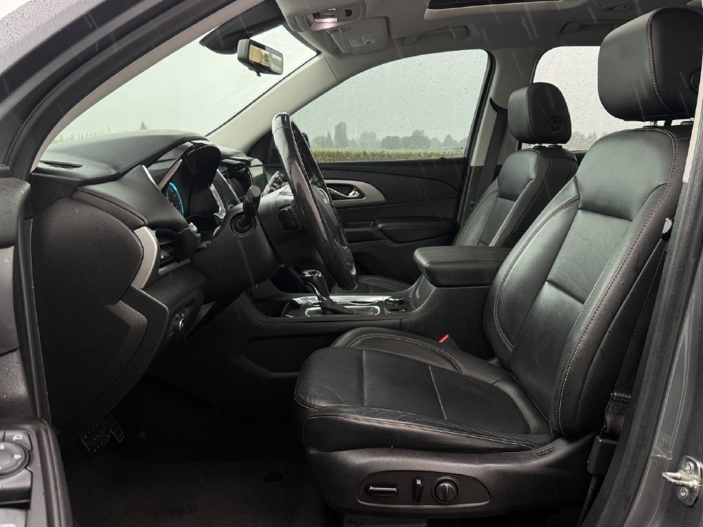 Used 2019 Chevrolet Traverse RS AWD/4WD image 9
