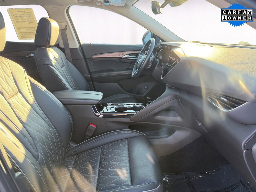 Used 2022 Buick Envision Avenir w/ Technology Package II image 15