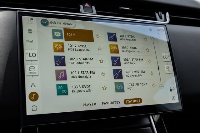 New 2026 Land Rover Range Rover Evoque S AWD/4WD image 36
