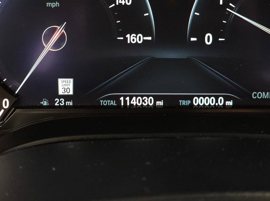 Used 2019 BMW 530i xDrive w/ Convenience Package AWD/4WD image 20