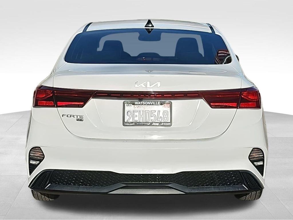 Used 2023 Kia Forte LX image 4