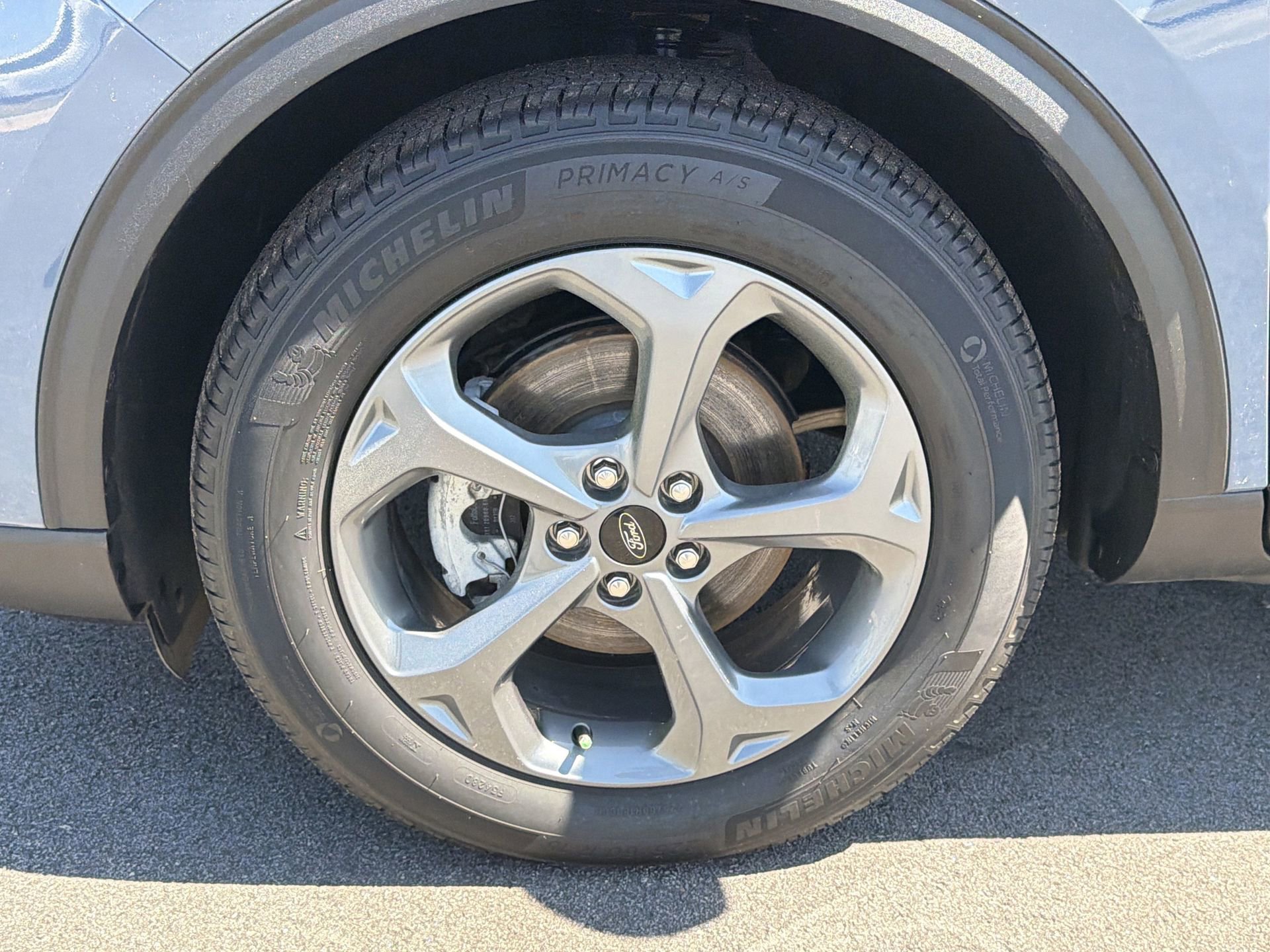 Used 2025 Ford Escape ST-Line w/ Cold Weather Package image 30