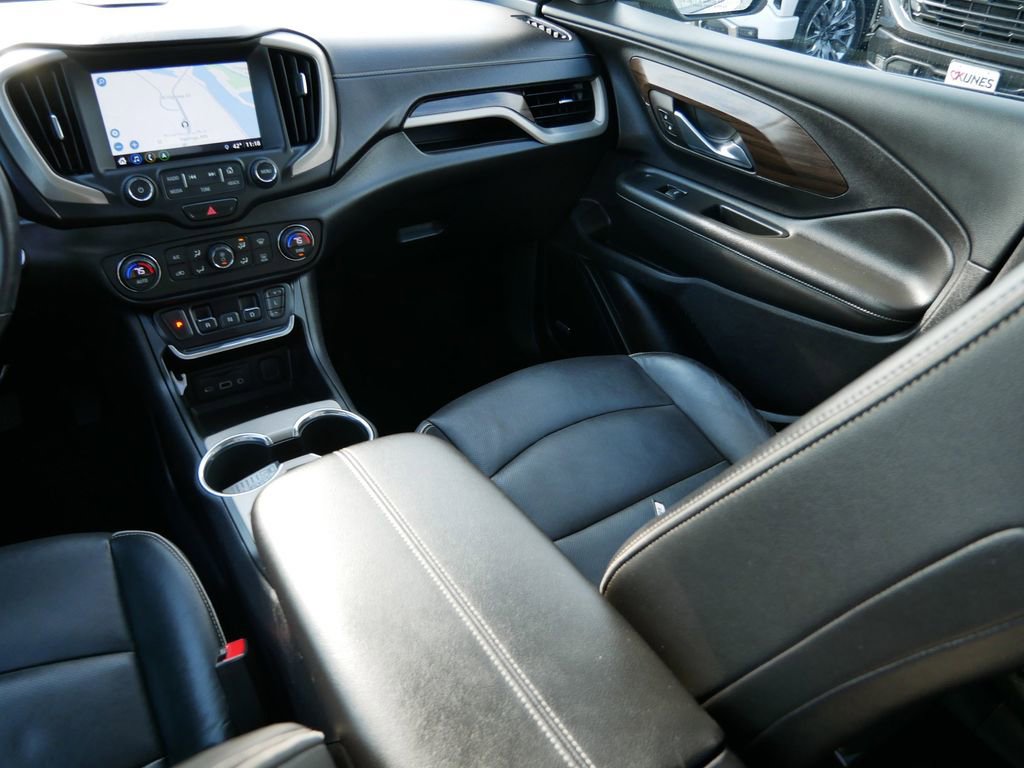 Used 2018 GMC Terrain Denali w/ Advanced Safety Package image 15