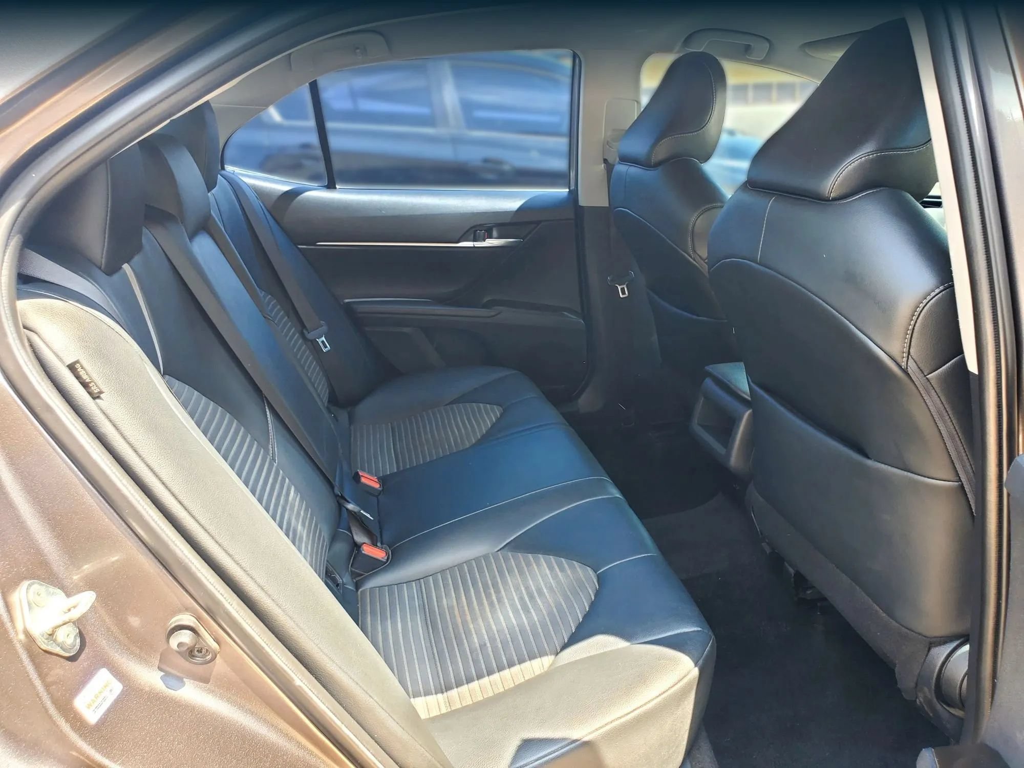 Used 2022 Toyota Camry SE FWD image 28