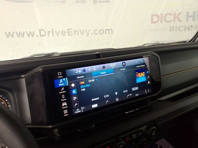 Used 2024 Jeep Wrangler Sahara w/ Dual Top Group image 25