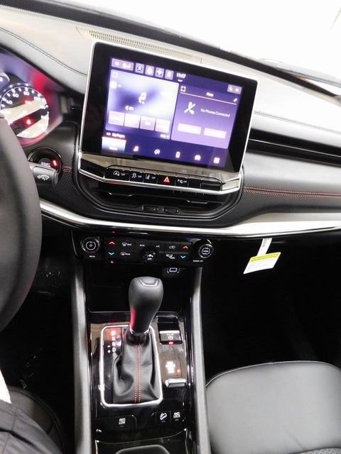 New 2026 Jeep Compass Trailhawk image 36