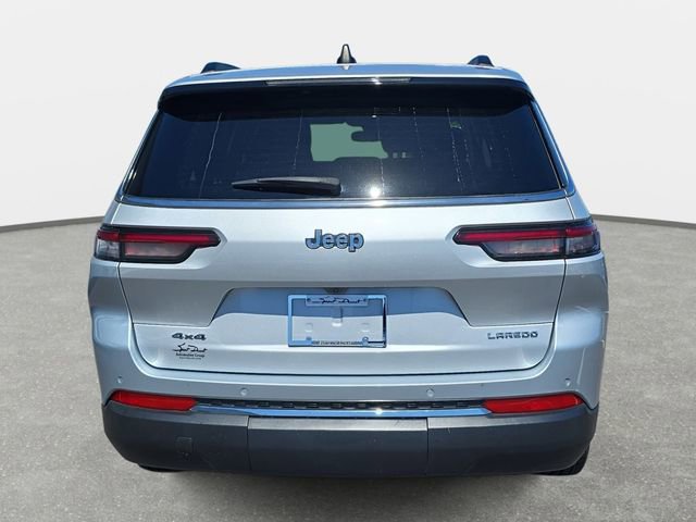 Used 2023 Jeep Grand Cherokee L Laredo AWD/4WD image 5