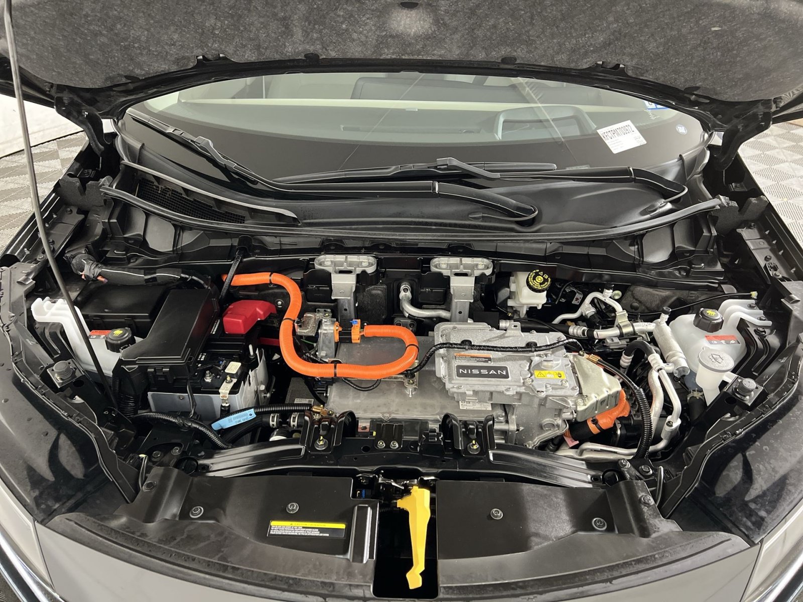 Used 2023 Nissan Ariya AWD image 28