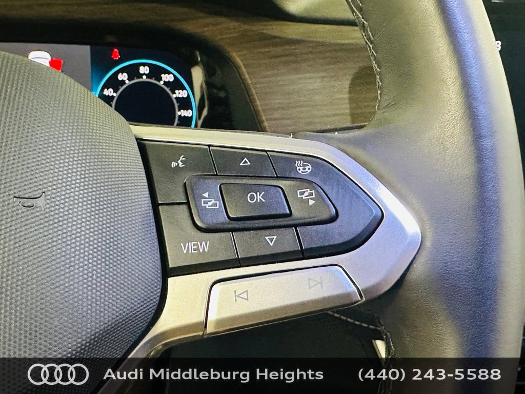 Used 2026 Volkswagen Atlas SEL Premium R-Line AWD/4WD image 17
