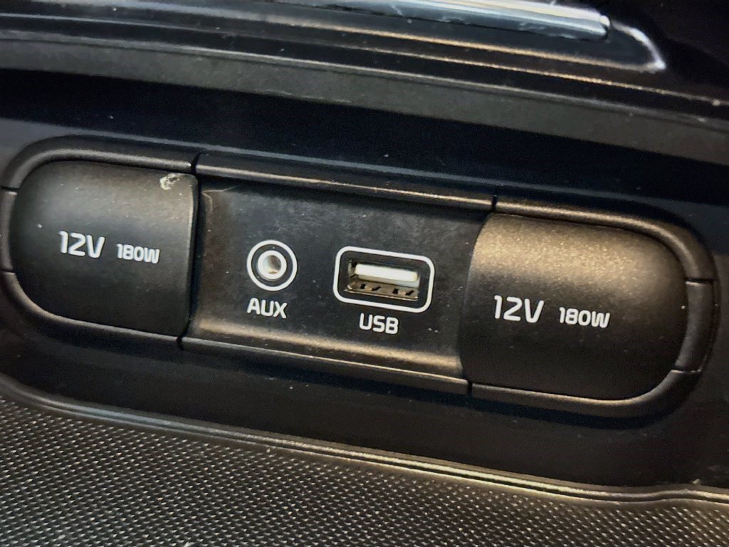 Used 2018 Kia Optima LX w/ 17" Alloy Wheels Package FWD image 39