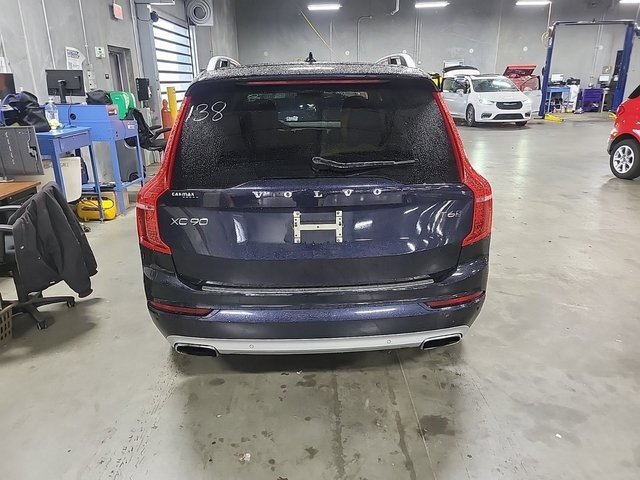 Used 2017 Volvo XC90 T6 Momentum w/ Vision Package image 20