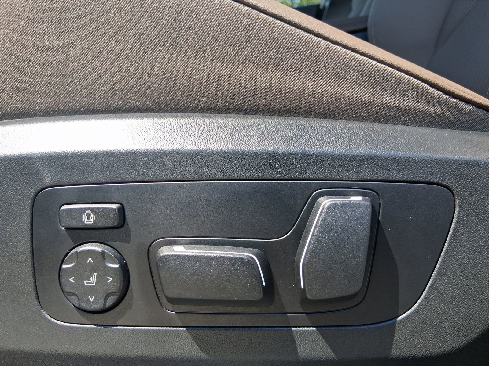 Used 2026 BMW X3 xDrive30 w/ M Sport Package image 17