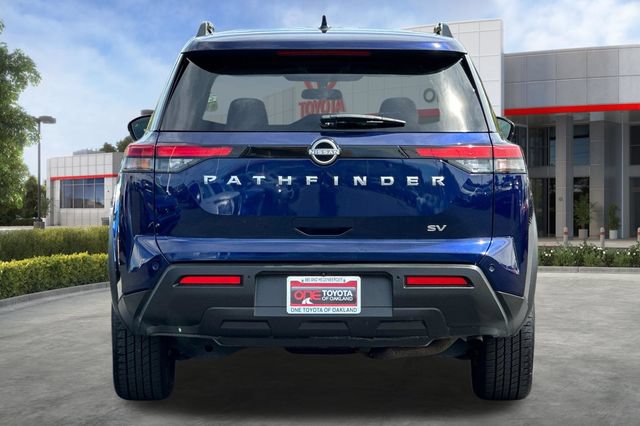 Used 2024 Nissan Pathfinder SV FWD image 5