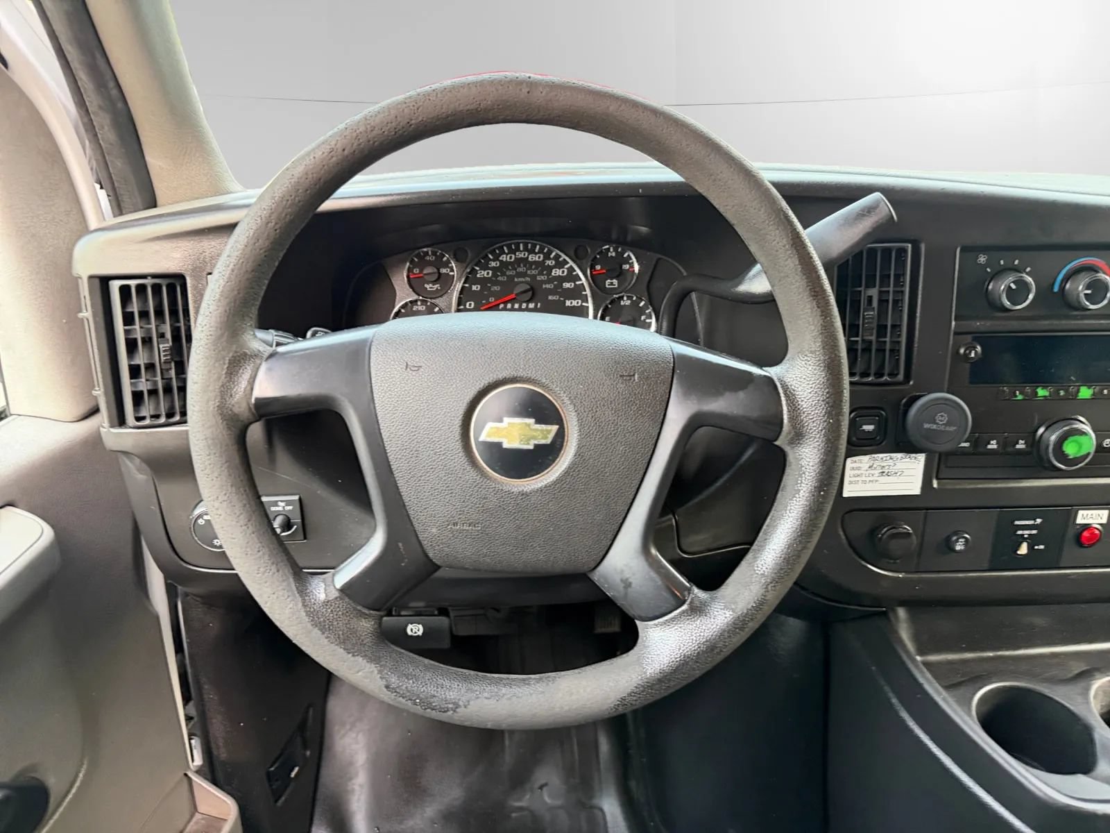 Used 2013 Chevrolet Express 2500 RWD image 14