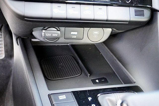 Certified 2026 Hyundai Elantra Sport FWD image 27