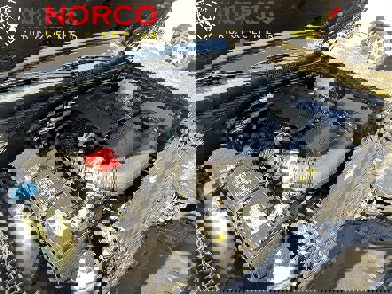 Used 2023 Nissan Frontier SV w/ Technology Package image 26