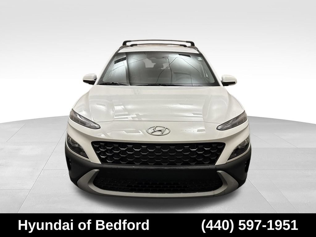 Used 2023 Hyundai Kona SEL FWD image 2