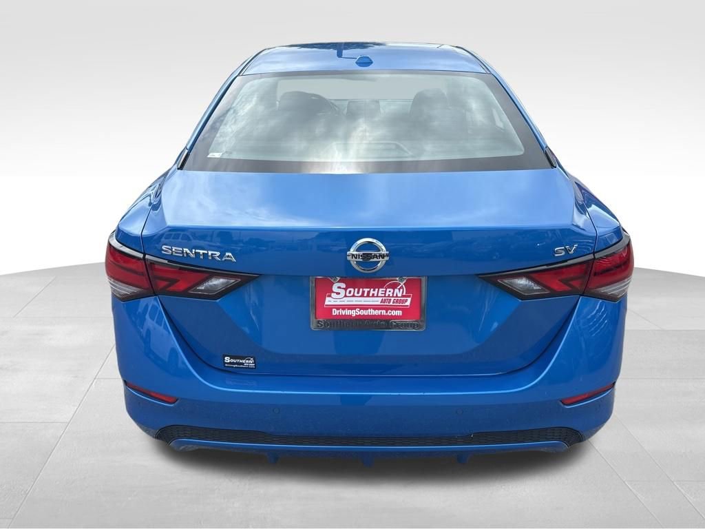 Used 2022 Nissan Sentra SV FWD image 4