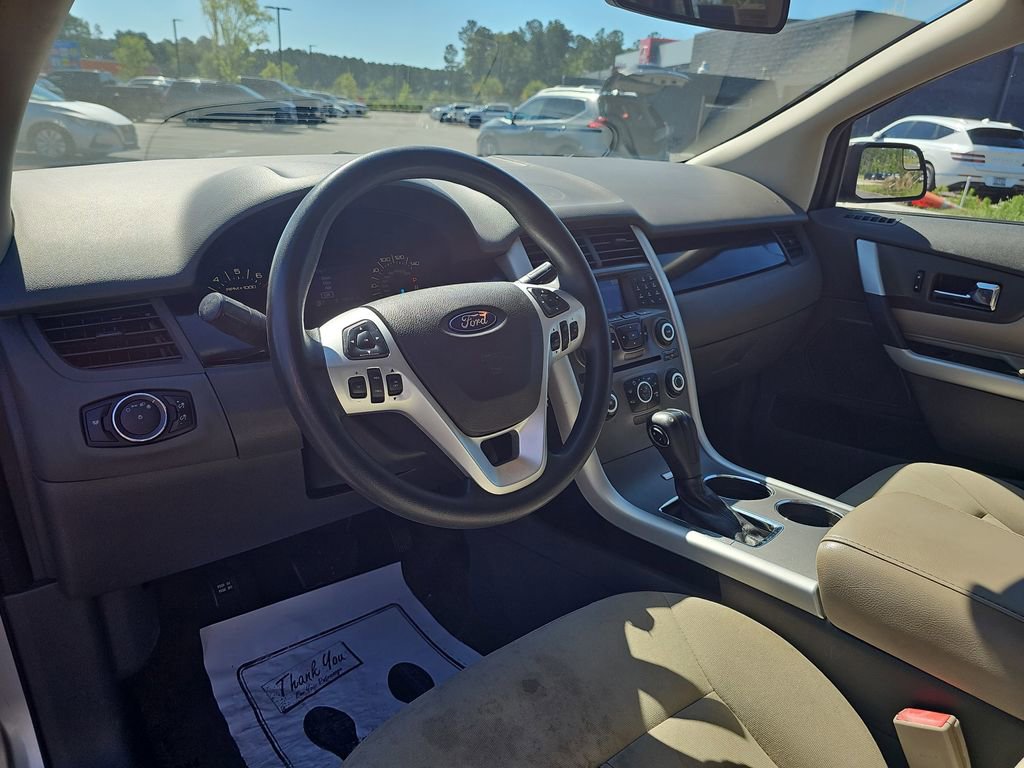 Used 2014 Ford Edge SE w/ Equipment Group 101A FWD image 16