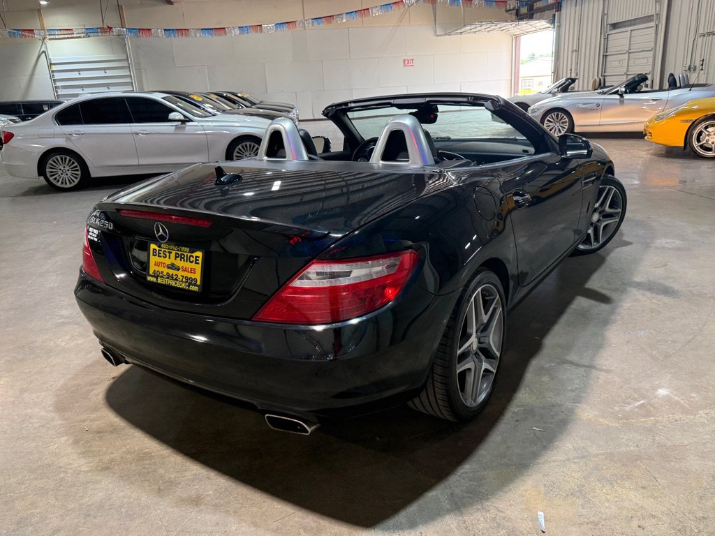 Used 2013 Mercedes-Benz SLK 250 image 8