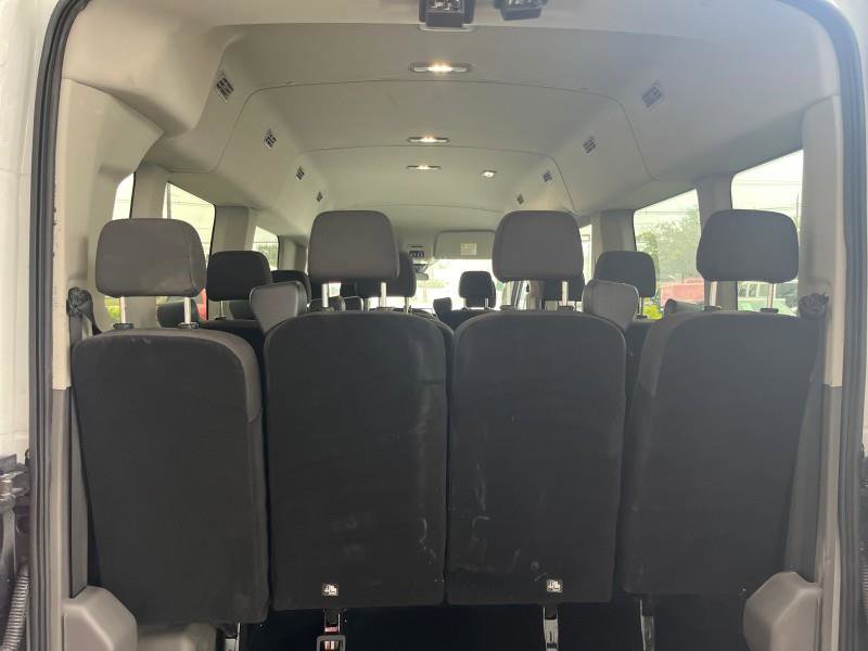 Used 2025 Ford Transit 350 XLT image 11