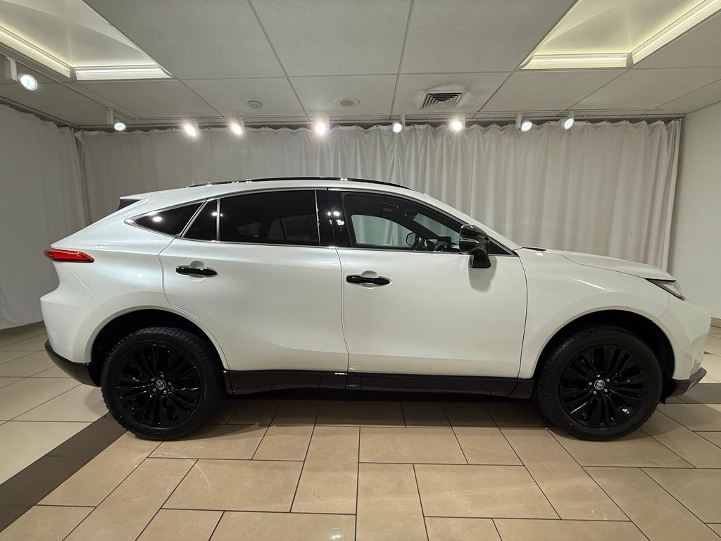 Certified 2024 Toyota Venza Nightshade AWD/4WD image 6