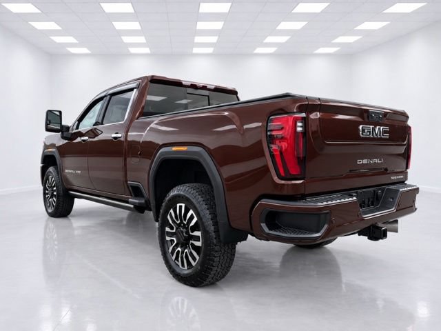 Used 2024 GMC Sierra 2500 Denali Ultimate w/ Max Trailering Package AWD/4WD image 7