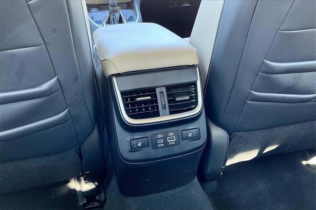 Used 2023 Subaru Legacy Limited image 33