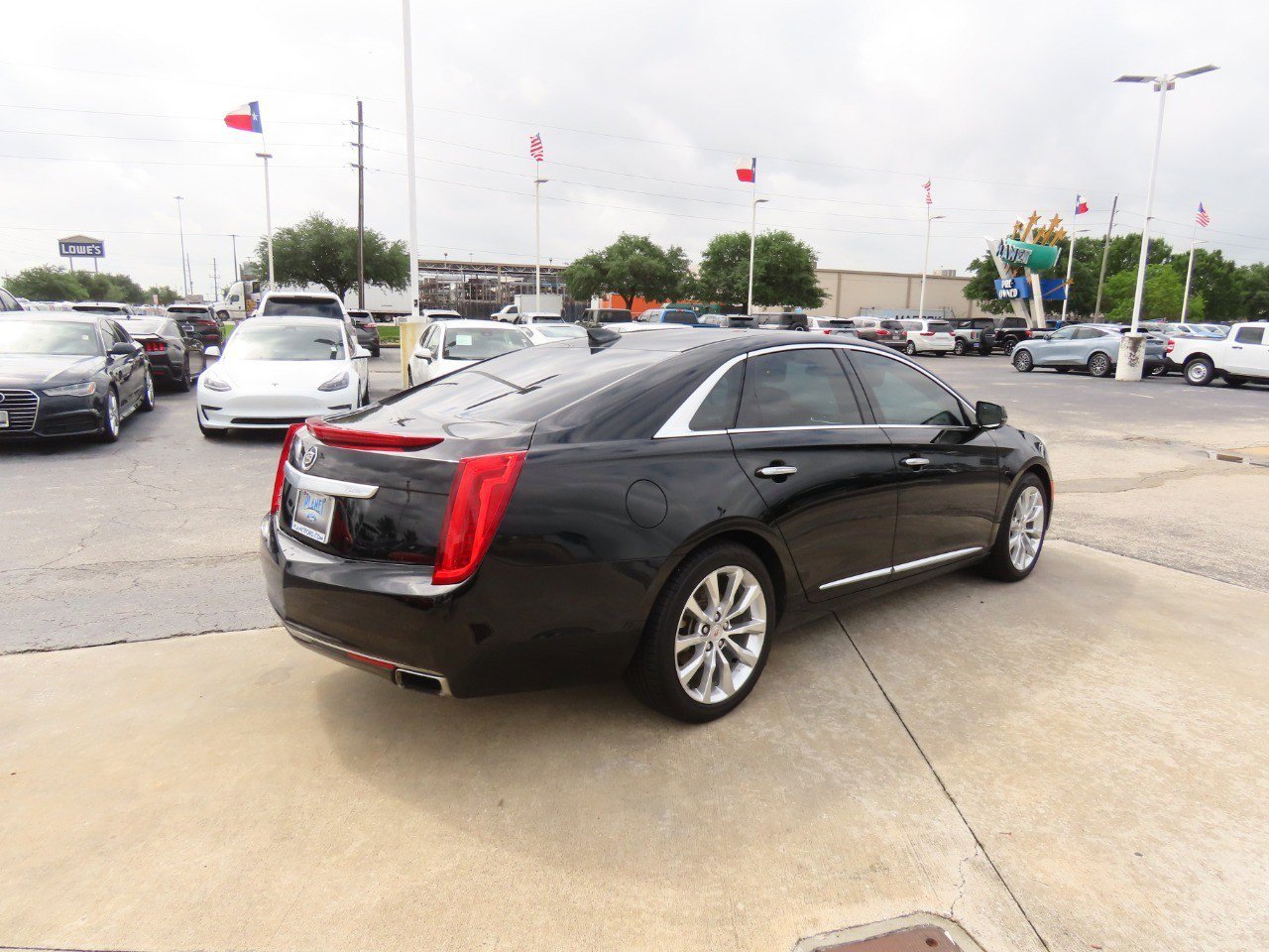 Used 2015 Cadillac XTS Luxury AWD/4WD image 11