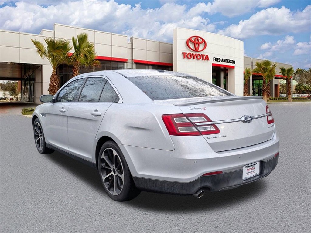 Used 2014 Ford Taurus Limited w/ Equipment Group 301A image 6