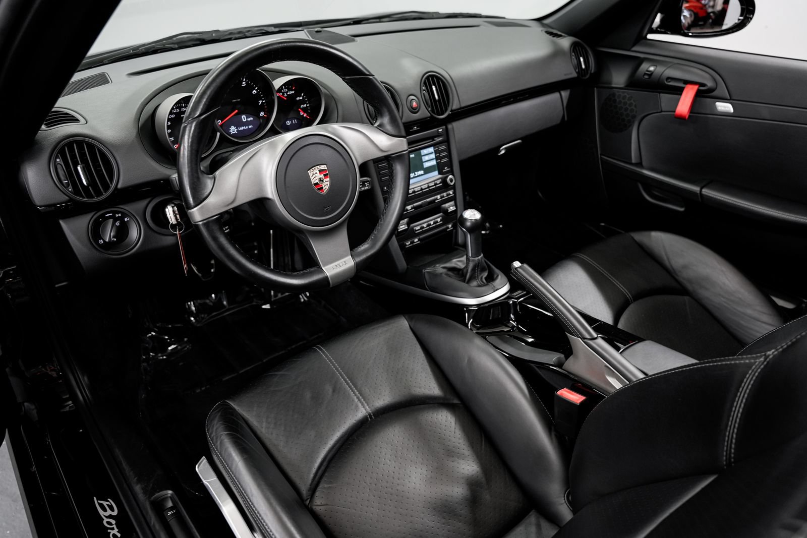 Used 2011 Porsche Boxster Spyder RWD image 9