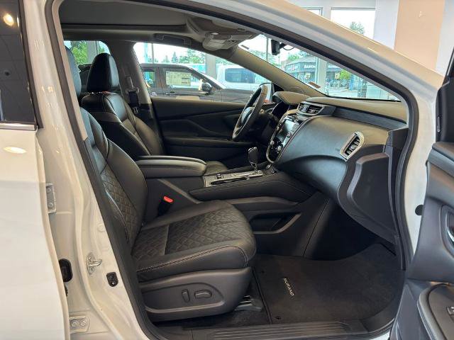 Certified 2024 Nissan Murano Platinum w/ Cargo Package AWD/4WD image 24