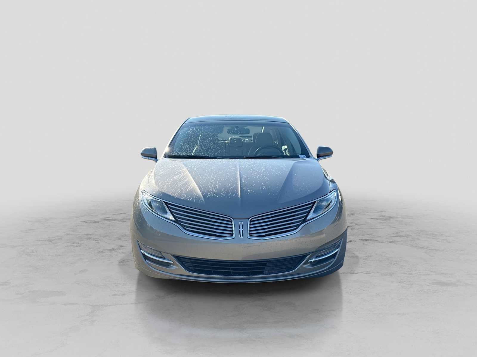 Used 2016 Lincoln MKZ Hybrid w/ Equipment Group 600A Reserve FWD image 9
