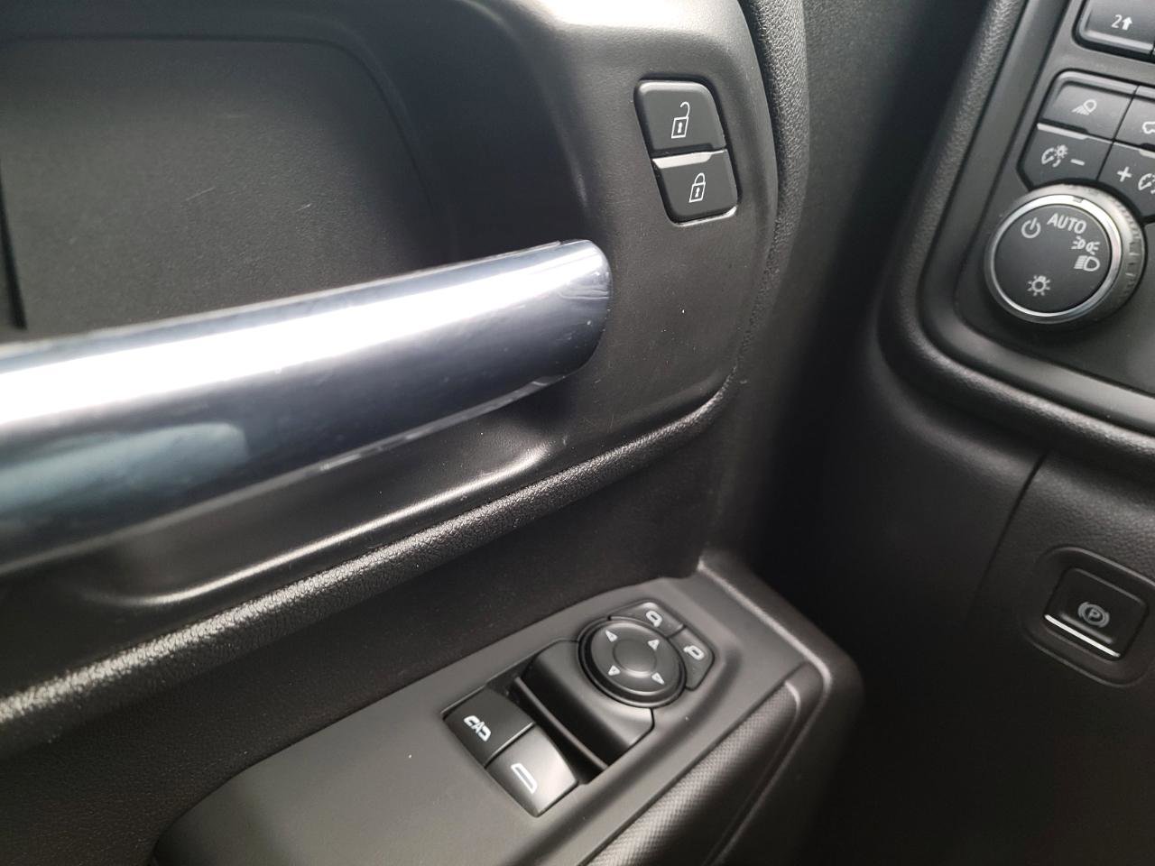 Used 2022 Chevrolet Silverado 1500 W/T w/ WT Value Package image 12