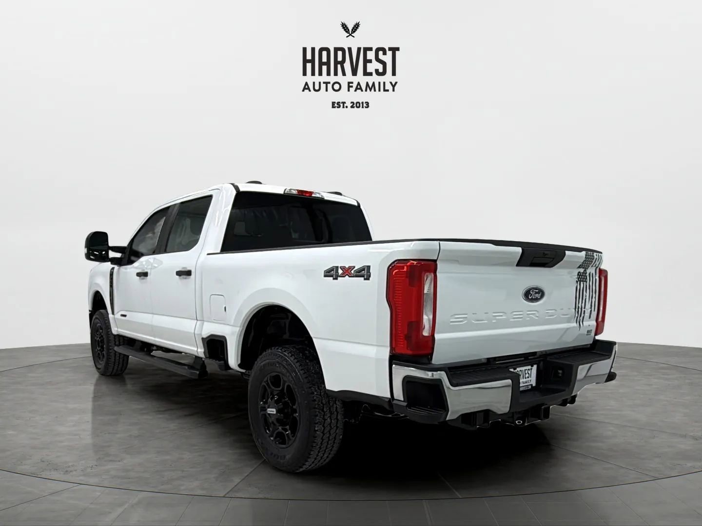 Used 2023 Ford F350 XL w/ Snow Plow/Camper Package AWD/4WD image 4