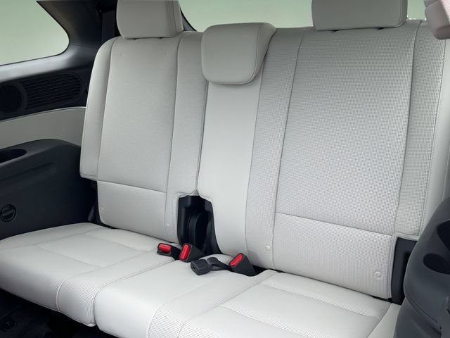 Used 2026 Hyundai Palisade Calligraphy FWD image 16