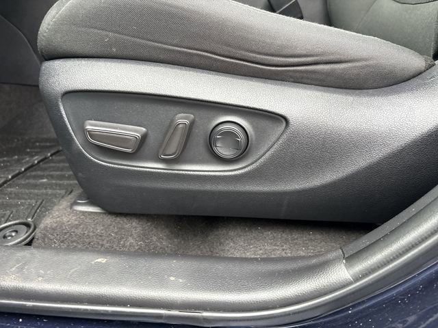 Used 2023 Toyota RAV4 XLE image 13