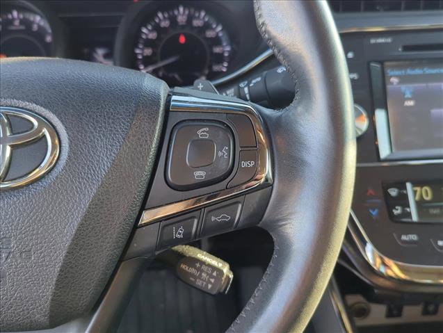 Used 2016 Toyota Avalon Limited image 16