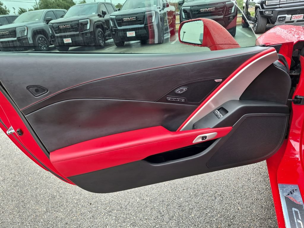 Used 2014 Chevrolet Corvette Stingray Convertible w/ 3LT Preferred Equipment Group RWD image 18