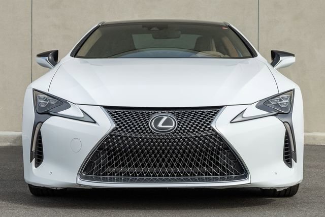 Used 2018 Lexus LC 500 Coupe image 2