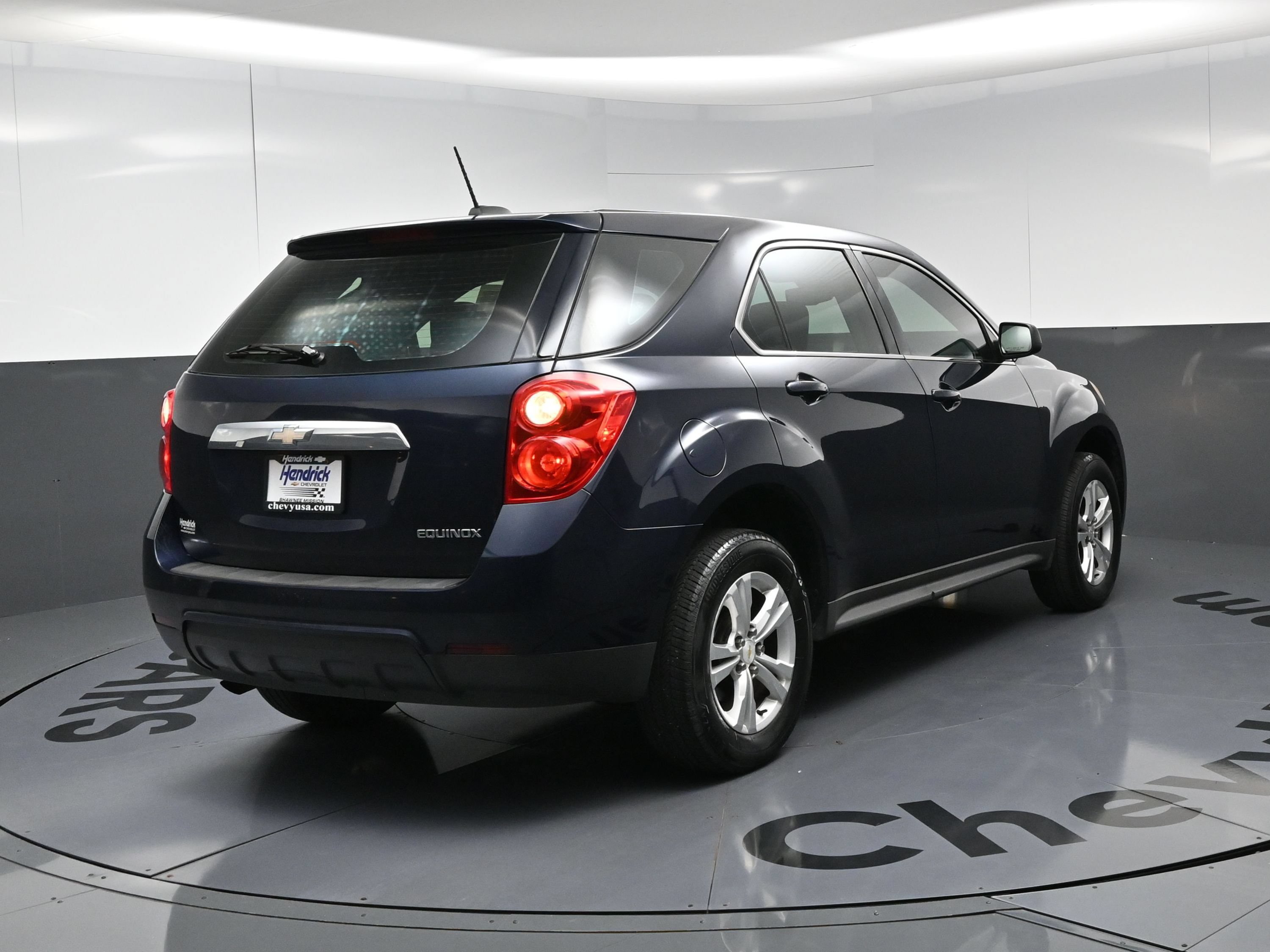 Used 2015 Chevrolet Equinox LS FWD image 9