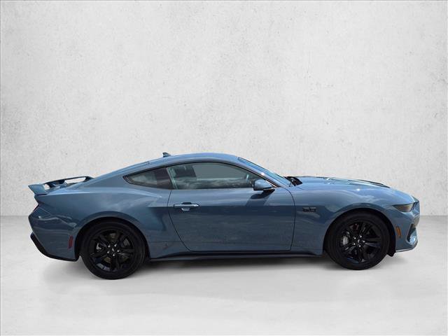 Used 2025 Ford Mustang GT RWD image 4