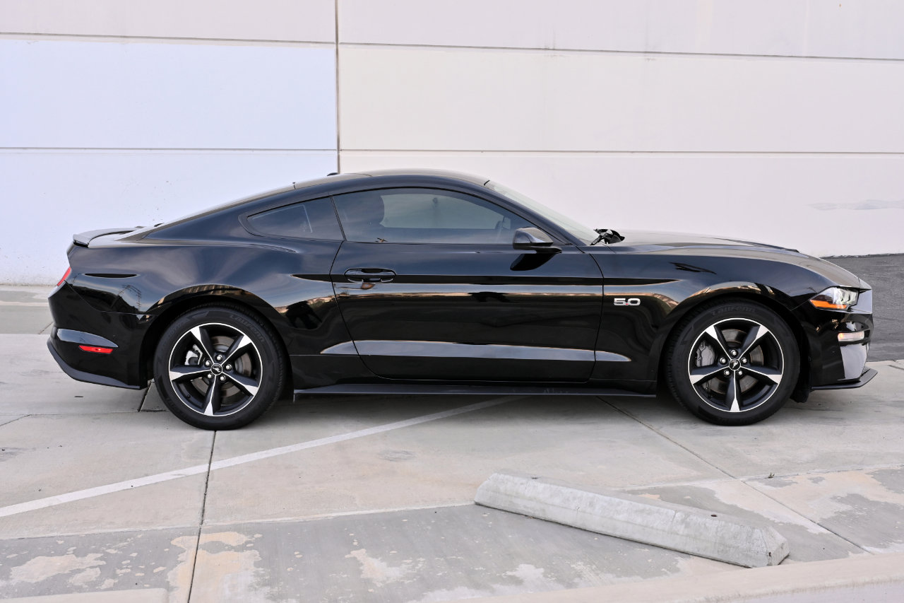 Used 2019 Ford Mustang GT RWD image 6