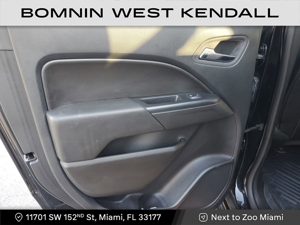 Used 2022 Chevrolet Colorado ZR2 w/ ZR2 Midnight Special Edition image 15